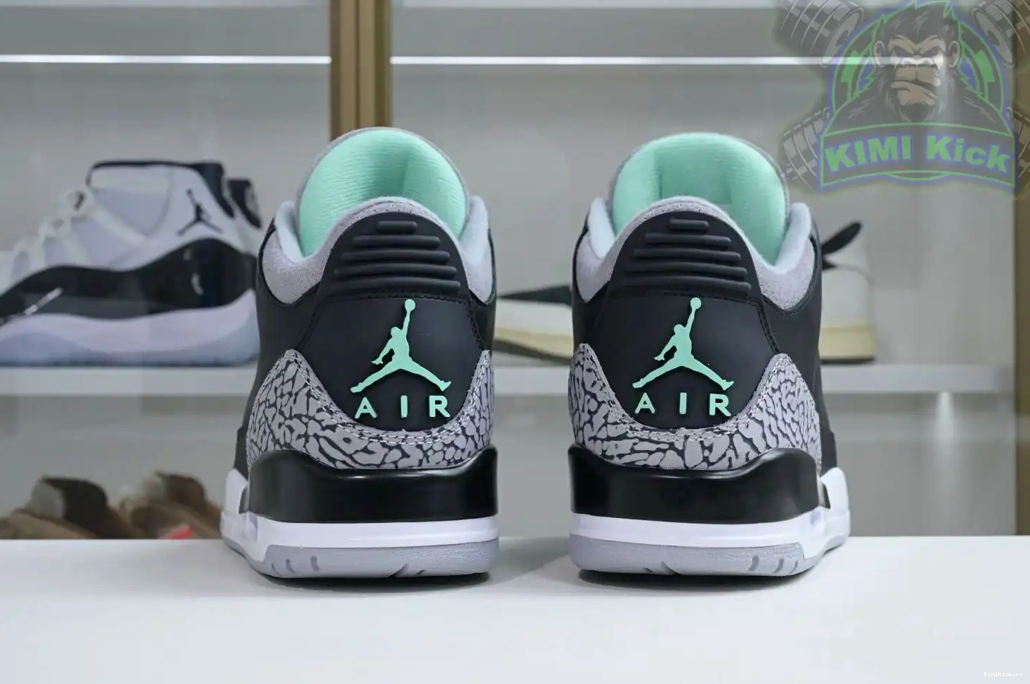 Glow 3 Green Jordan Air Kimikick 0521
